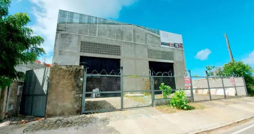 Barracão / Galpão / Depósito à venda na Rua César Macieira, Aruana, Aracaju