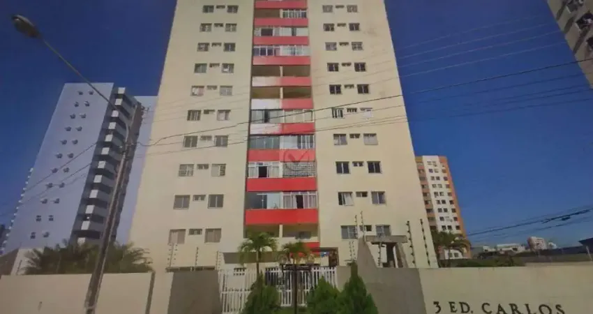 Apartamento no Condominio Carlos Gomes