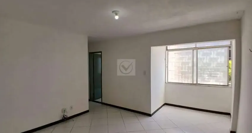 Locação | apto amplo, com 03 quartos no condomínio philadelphia - bairro coroa do meio.