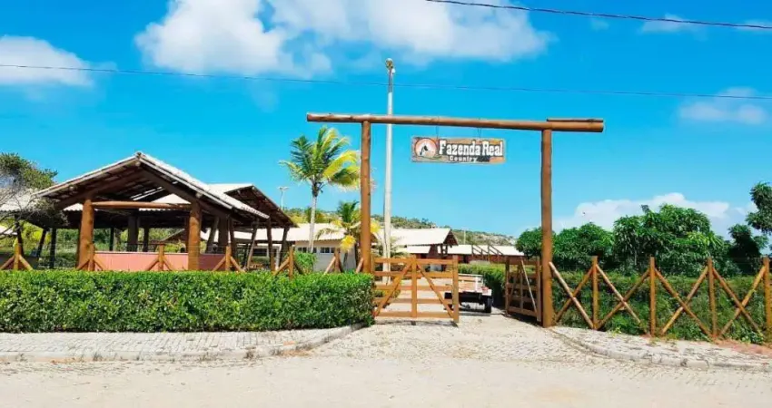 Lote à Venda no Condomínio Fazenda Real