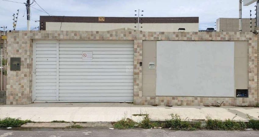 Casa em ótima localização com 3/4 no Bairro Garegru