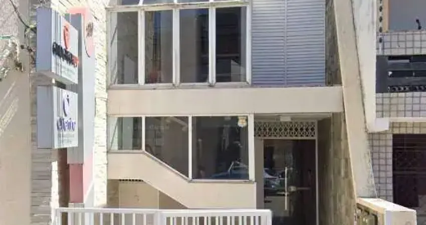 Sala comercial no Pavimento Superior na Rua Santa Luzia
