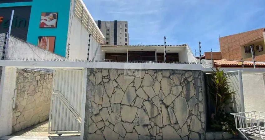 Casa com 3 quartos para alugar na Rua Ananias Azevedo, Treze de Julho, Aracaju