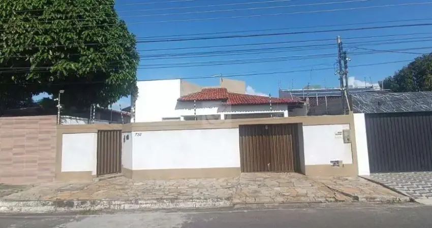 Venda - o seu refúgio perfeito: casa espetacular na coroa do meio!