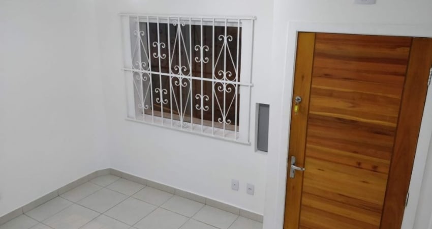 Casa com 2 quartos para alugar na Vila Dom Pedro I, São Paulo 