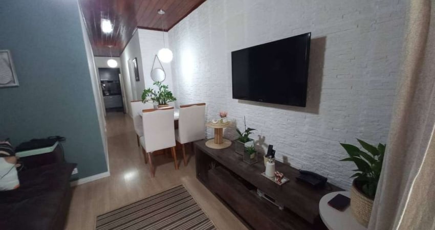 Casa a venda com 54 metros e 2 dormitórios sendo 1 suíte em Carapicuiba