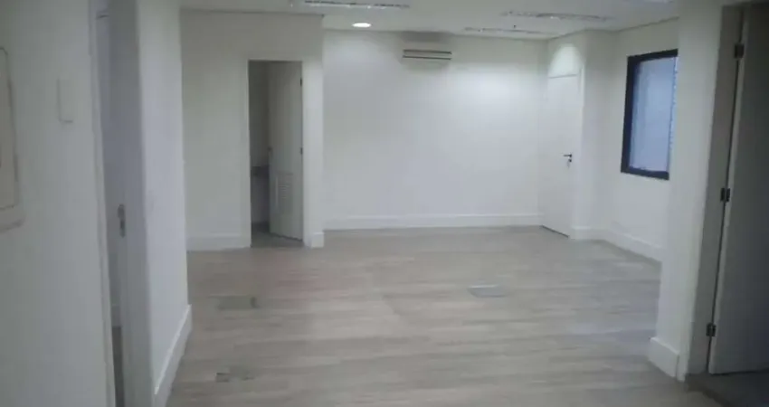 Sala comercial para alugar na Avenida Doutor Cardoso de Melo, Vila Olímpia, São Paulo