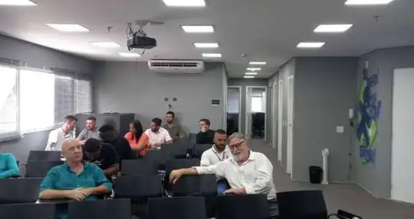 Sala comercial para alugar na Rua do Bosque, Barra Funda, São Paulo