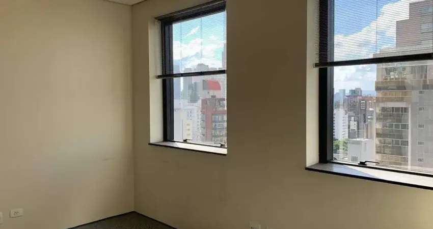 Sala comercial para alugar na Rua Alcides Ricardini Neves, Cidade Monções, São Paulo