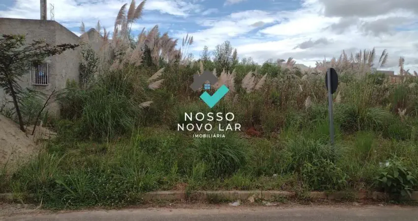 VENDE-SE TERRENO EXCELENTE 6,00m X 30,00m COM 180,00 M² NO BAIRRO BARRO PRETO REGIÃO DA COSTEIRA EM SÃO JOSÉ DOS PINHAIS.