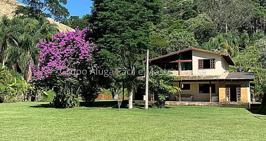Chácara / sítio com 4 quartos para alugar na Rua Principal, 6000, Torreões, Juiz de Fora