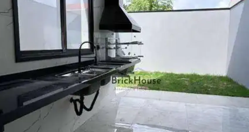 Casa com 3 dormitórios à venda, 135 m² por R$ 780.000,00 - Jardim Brasil - São Roque/SP