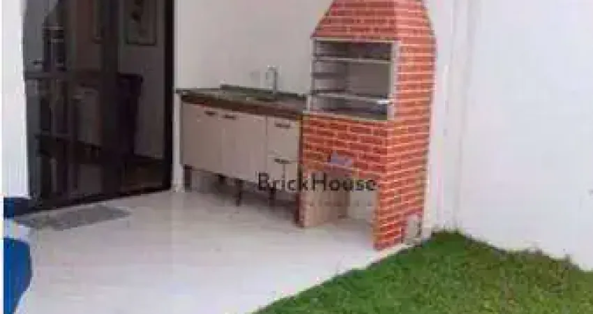 Casa com 3 dormitórios à venda, 80 m² por R$ 650.000,00 - Taboão - São Roque/SP