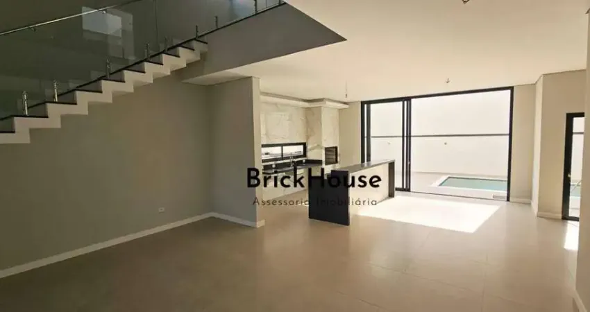 Casa com 3 dormitórios à venda, 305 m² por R$ 2.300.000,00 - Vila Mike - São Roque/SP