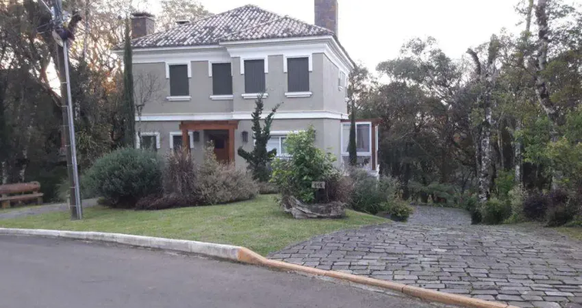 Casa 03 Dorm. à venda no Bairro Lagos de Gramado - 3 vagas de garagem