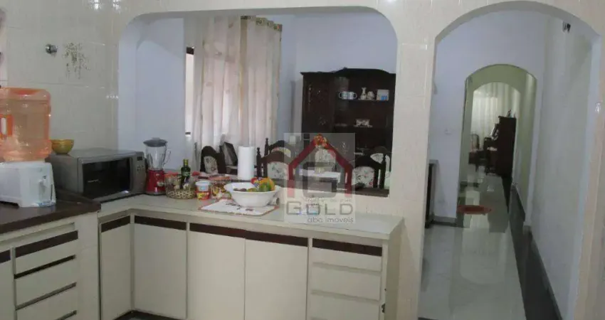 Sobrado com 3 dormitórios à venda, 273 m² por R$ 530.000,00 - Jardim Las Vegas - Santo André/SP