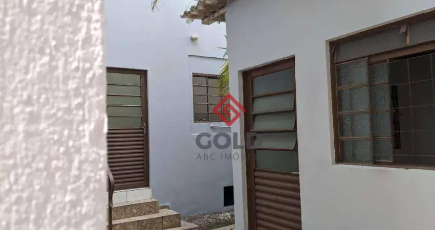 Sobrado com 4 dormitórios à venda, 197 m² por R$ 750.000,00 - Centro - Santo André/SP