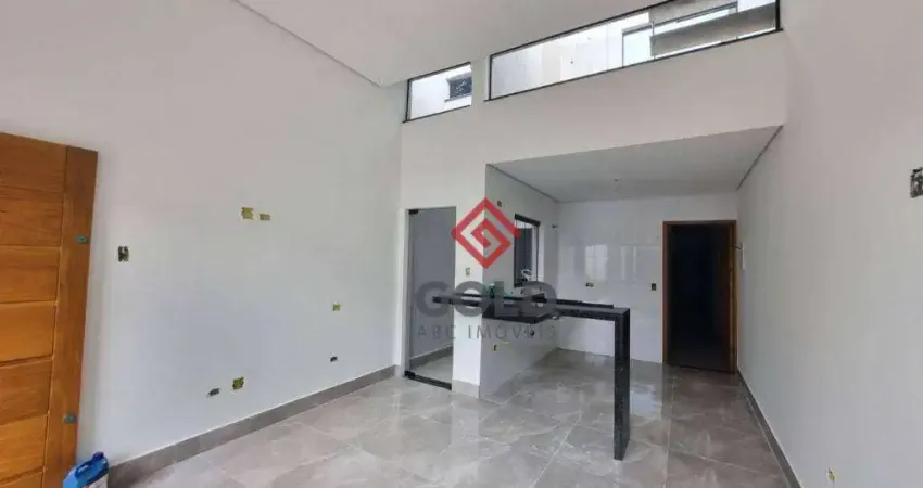 Sobrado com 3 dormitórios à venda, 167 m² por R$ 750.000,00 - Utinga - Santo André/SP