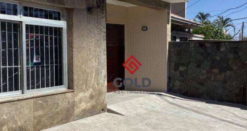 Sobrado com 4 dormitórios para alugar, 195 m² por R$ 4.912,00/mês - Santa Teresinha - Santo André/SP