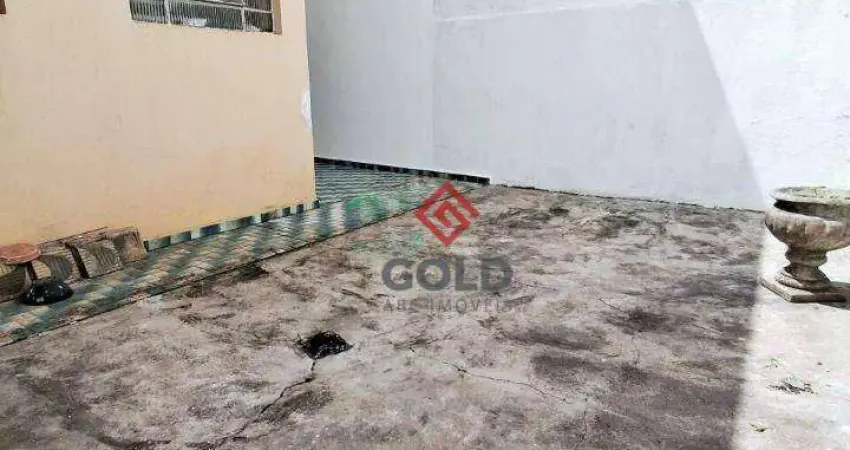 Casa com 3 dormitórios para alugar, 117 m² por R$ 3.820,00/mês - Vila Floresta - Santo André/SP