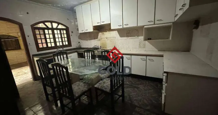Sobrado com 4 dormitórios para alugar, 180 m² por R$ 4.480,00/mês - Jardim do Estádio - Santo André/SP