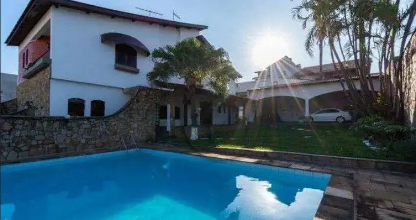 Sobrado com 3 dormitórios, 448 m² - venda por R$ 2.700.000,00 ou aluguel por R$ 7.708,00/mês - Vila Camilópolis - Santo André/SP