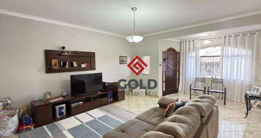 Sobrado com 3 dormitórios para alugar, 260 m² por R$ 5.450,00/mês - Vila Curuçá - Santo André/SP