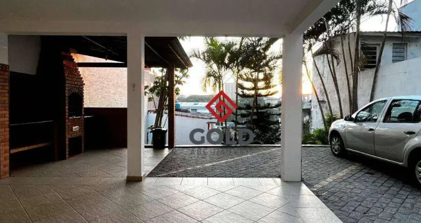 Casa com 4 dormitórios à venda, 221 m² por R$ 950.000 - Vila Curuçá - Santo André/SP
