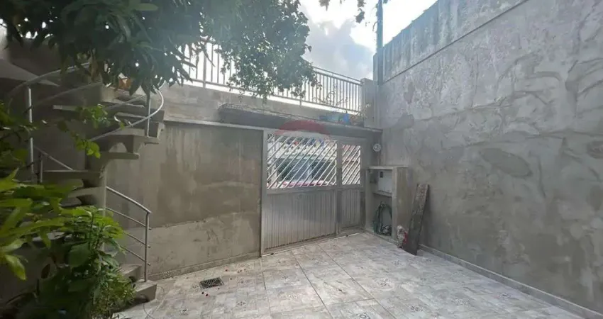 Sobrado com 03 dormitorios e linda varanda no jardim moreira - guarulhos