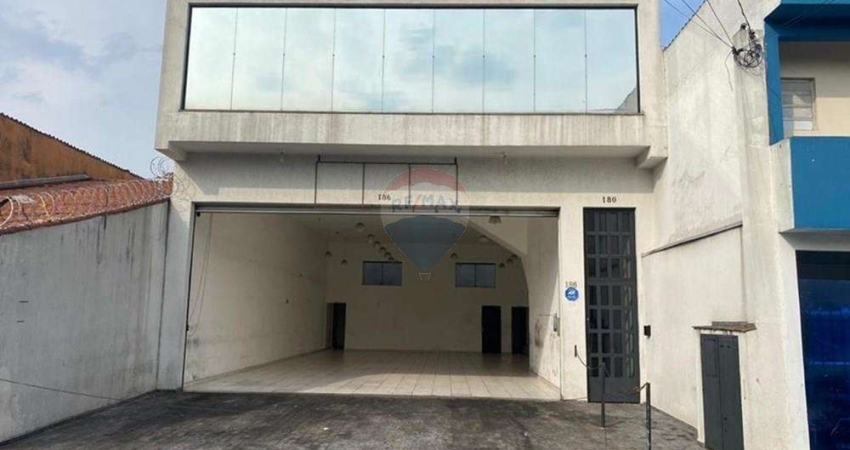 Sala Comercial Ideal em Jardim Pinhal, SP!