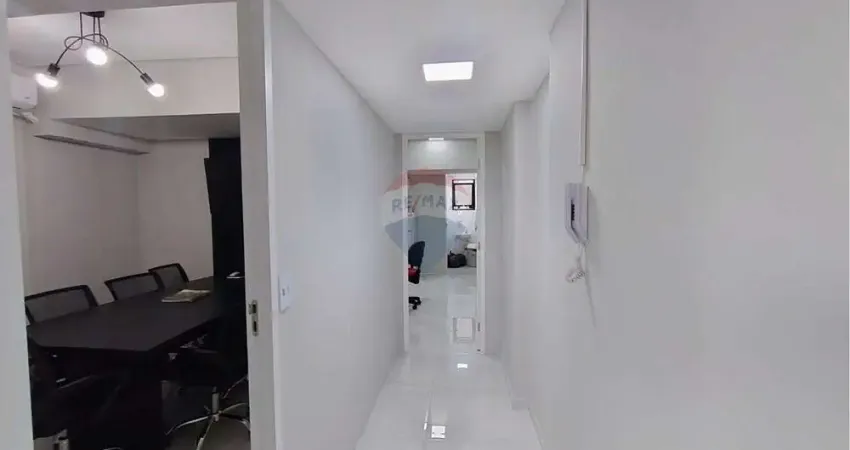 Sala Comercial Imperdível na Av. Tiradentes- Centro