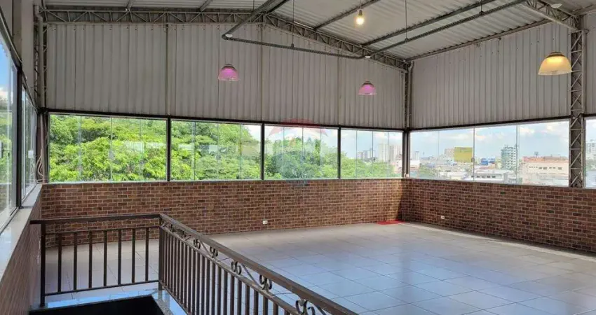 Aluga-se Espaço Comercial no Jardim Pinhal - Para Eventos