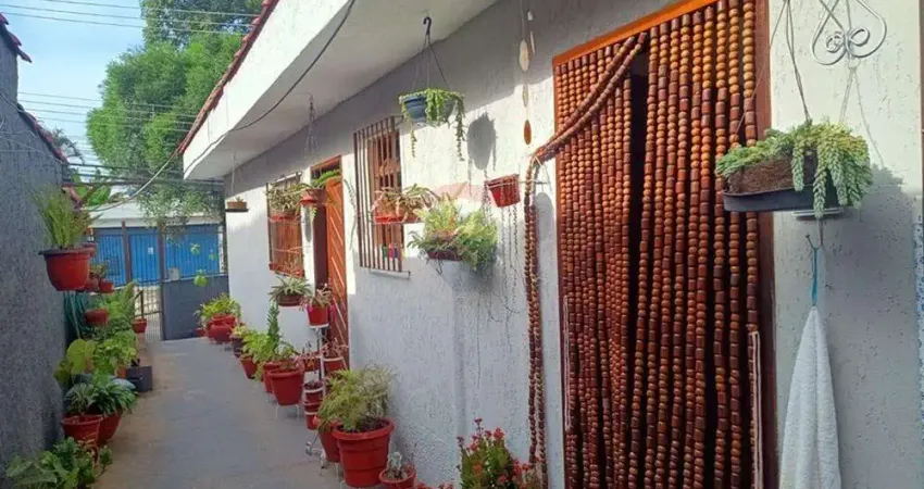 'Encantadora Casa em Jardim Diogo à Venda!'