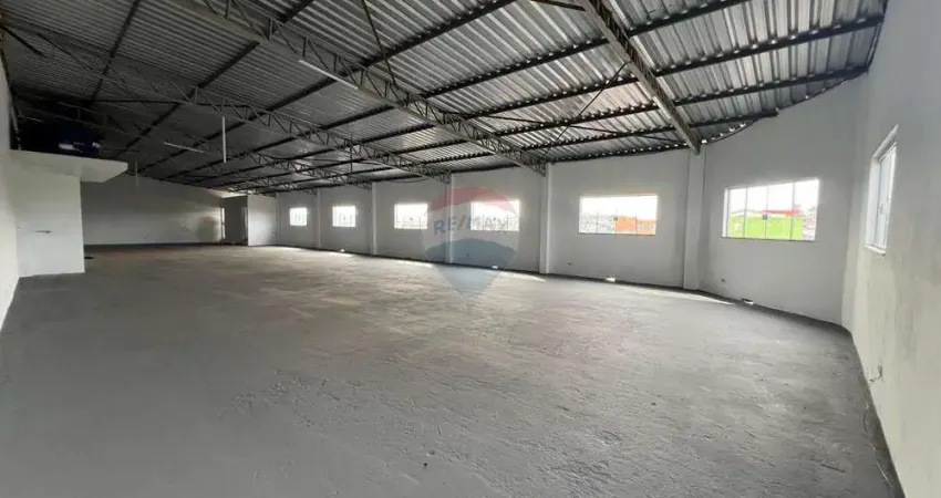 Amplo Salão Comercial com 300m² em Esquina – Excelente Visibilidade e Localização Estratégica a 1km da Rodovia Ayrton Senna