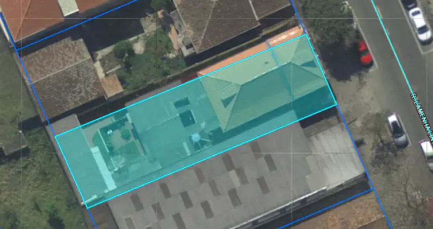 Excelente terreno ZR3 com 385 m² (11mx34m) à venda no Rebouças/Água Verde.