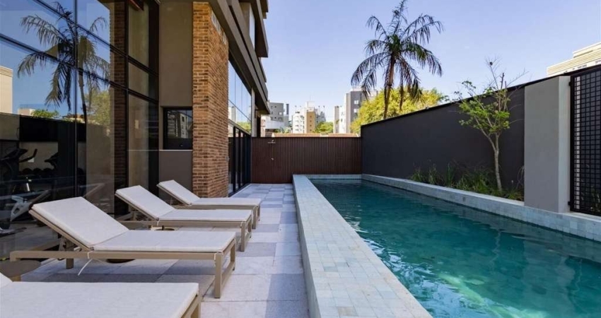 Melhor oportunidade de apartamento de alto padrão no Ahú, 3 dormitórios, 3 suítes, 2 vagas