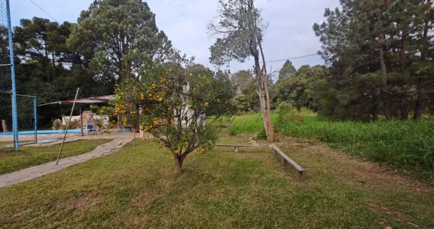 Chácara / sítio com 3 quartos à venda na Rua Canadá, 01, Jardim das Graças, Colombo