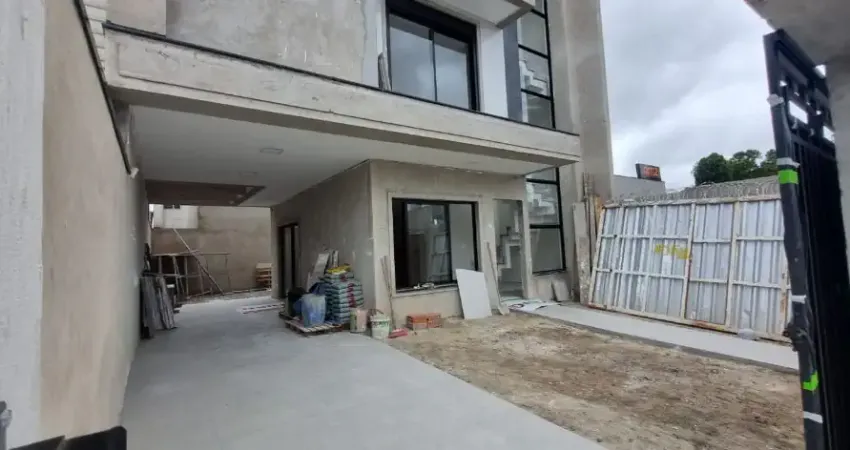 Excelente oportunidade no hauer sobrado com 3 quartos 1 suíte