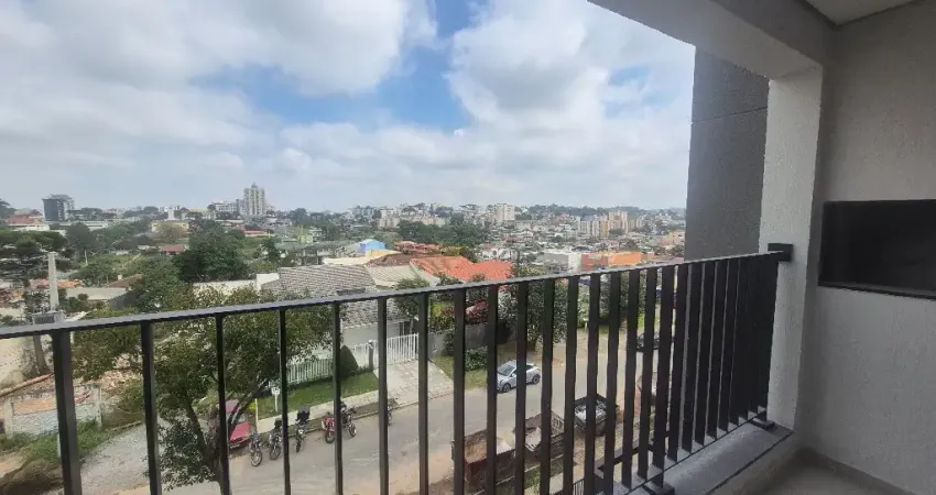 Lindo apartamento de 3 quartos no Bacacheri com Bairro Tingui