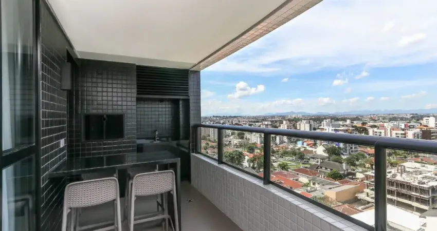 Lindo apartamento no Bairro Bacacheri com Bairro Cabral