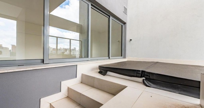 Oportunidade no Batel cobertura 3 suites e 4 vagas de garagem