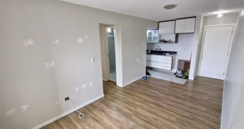 Limdo apartamento com 3 quartos sendo uma suite e sacada com churrasqueira