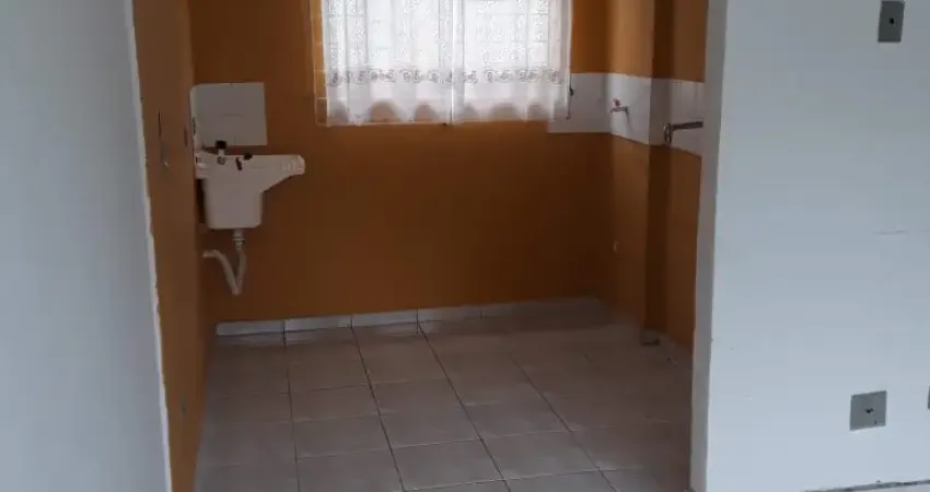 Oportunidade de investimento ou moradia no bairro atuba 2 quartos