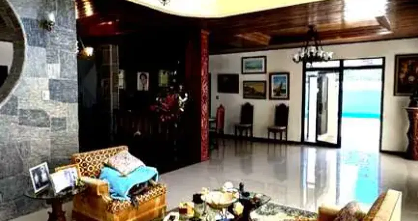 Casa com 5 quartos à venda no Caminho das Árvores, Salvador 
