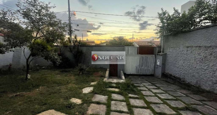 Casa com 3 quartos à venda no Planalto, Belo Horizonte 