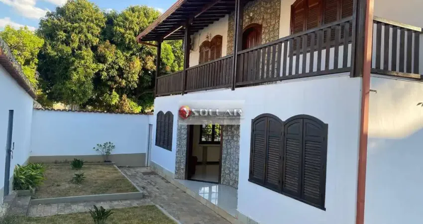 Casa com 8 quartos à venda na Santa Mônica, Belo Horizonte 