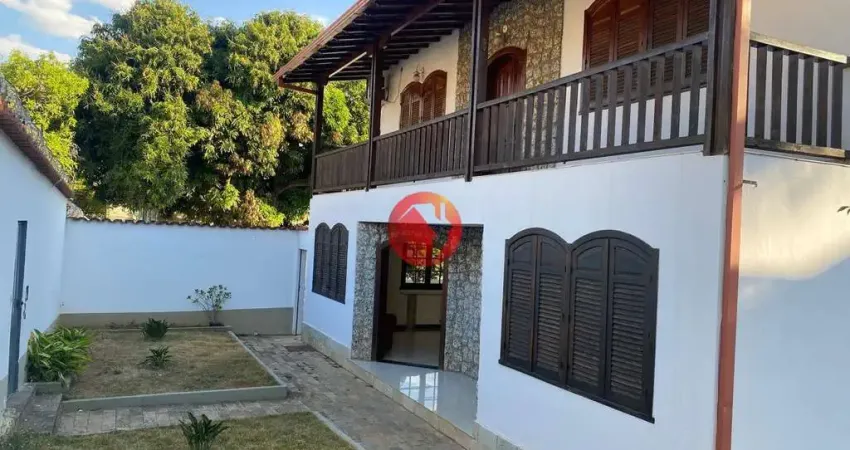 Casa com 8 quartos à venda na Rua dos Bororós, 319, Santa Mônica, Belo Horizonte