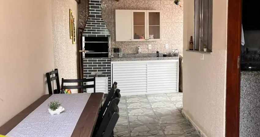 Casa em condomínio de 83m² com 2 dormitórios martim de sá em caraguatatuba