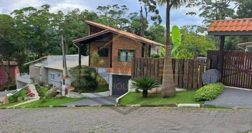 Casa para Venda em Caieiras, Santa Inês, 5 dormitórios, 2 suítes, 4 banheiros, 6 vagas