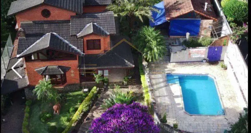 Casa para Venda em Mairiporã, Caraguatá, 5 dormitórios, 4 suítes, 6 banheiros, 6 vagas